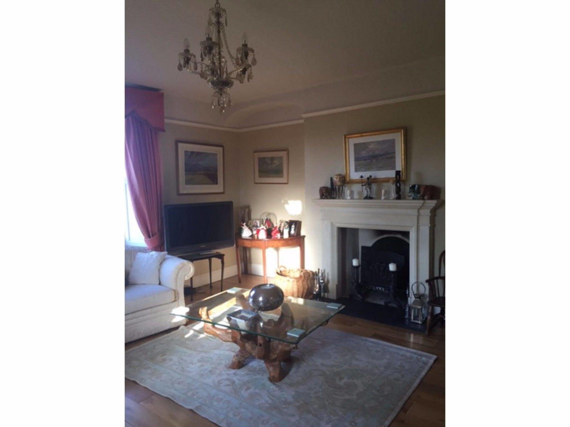 Cary Fitzpaine House Bed and Breakfast Babcary Exteriör bild