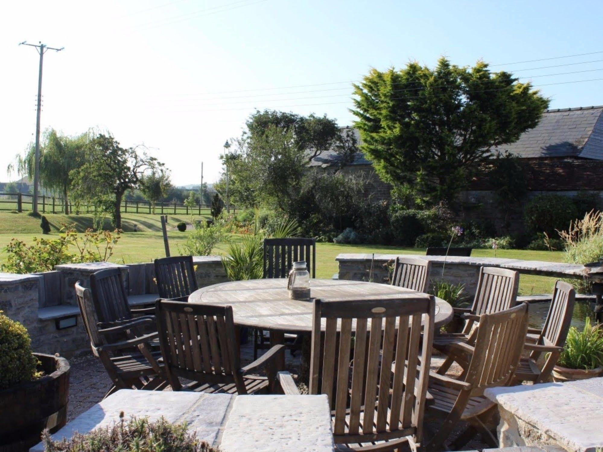 Cary Fitzpaine House Bed and Breakfast Babcary Exteriör bild